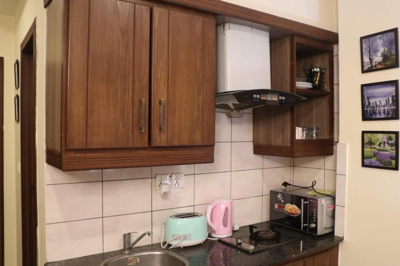 Cozy Studio Apartment In Bahria Town Rawalpindi Dış mekan fotoğraf